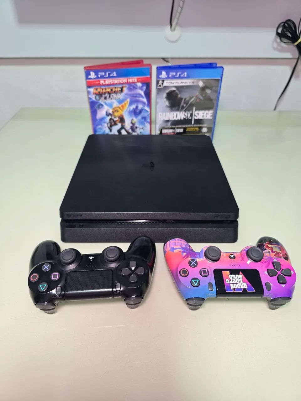 PlayStation 4 slim 1tb - Foto 2