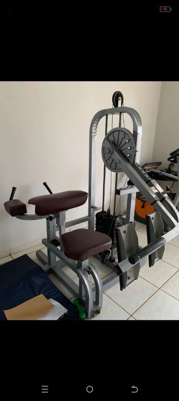 Máquina de glúteo 