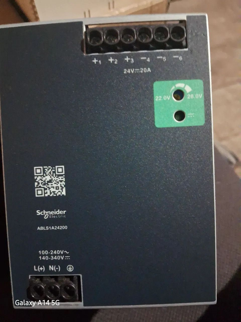 Fonte 22/28V 20A Schneider 
