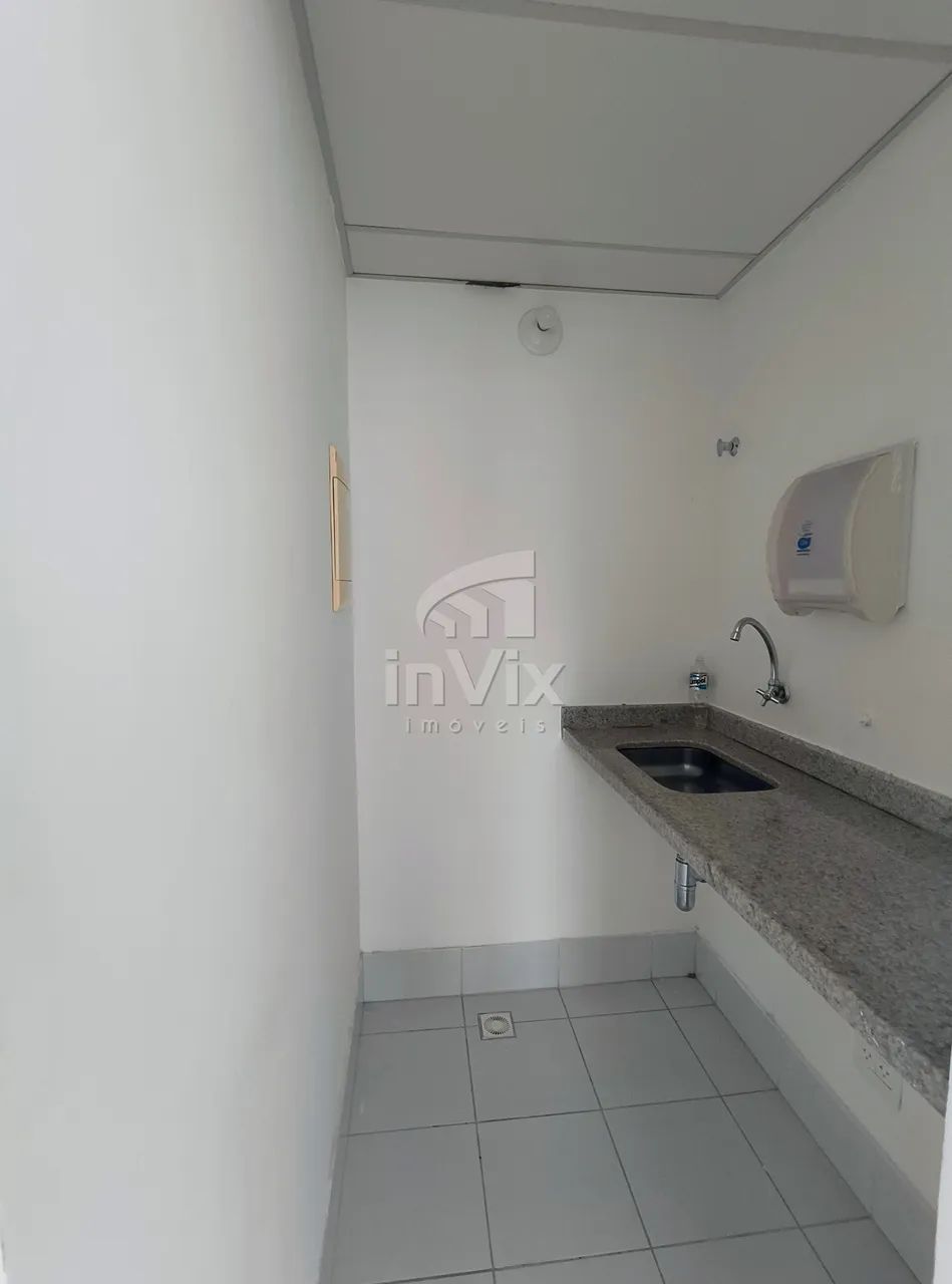 Sala Comercial com 33m², frente e sol da manhã na Enseada do Suá - Foto 5