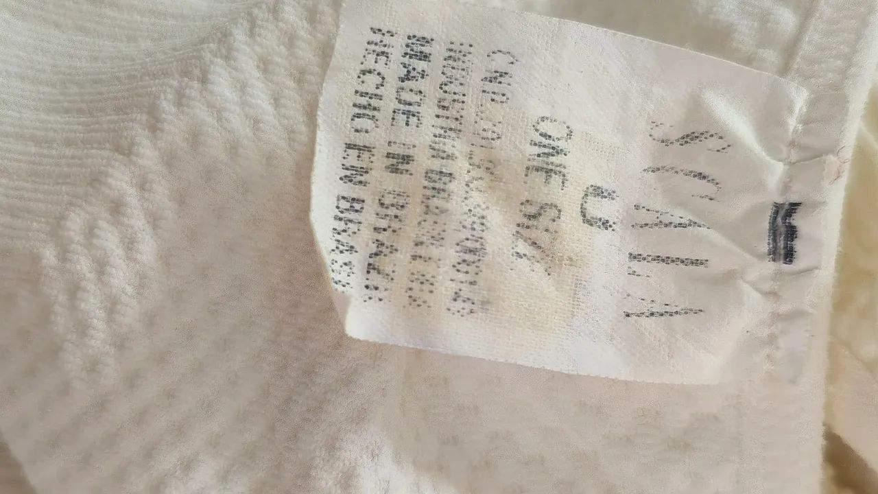 SCALA BLUSA SEGUNDA PELE LYCRA TAM U ( até 46) 55,00<br>ALTURA 62cm<br>Largura até 60cm - Foto 4