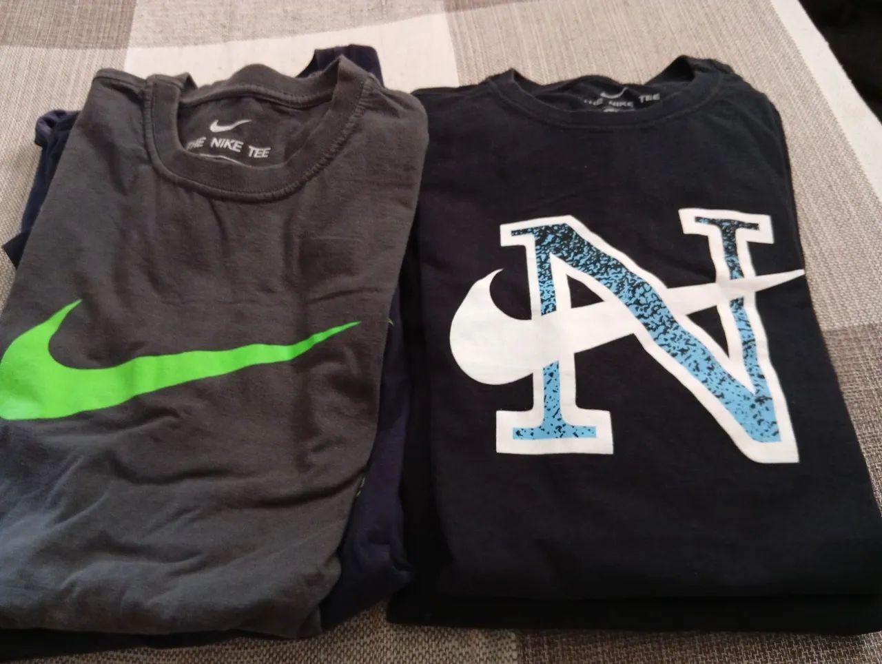 Camisas semi nova 