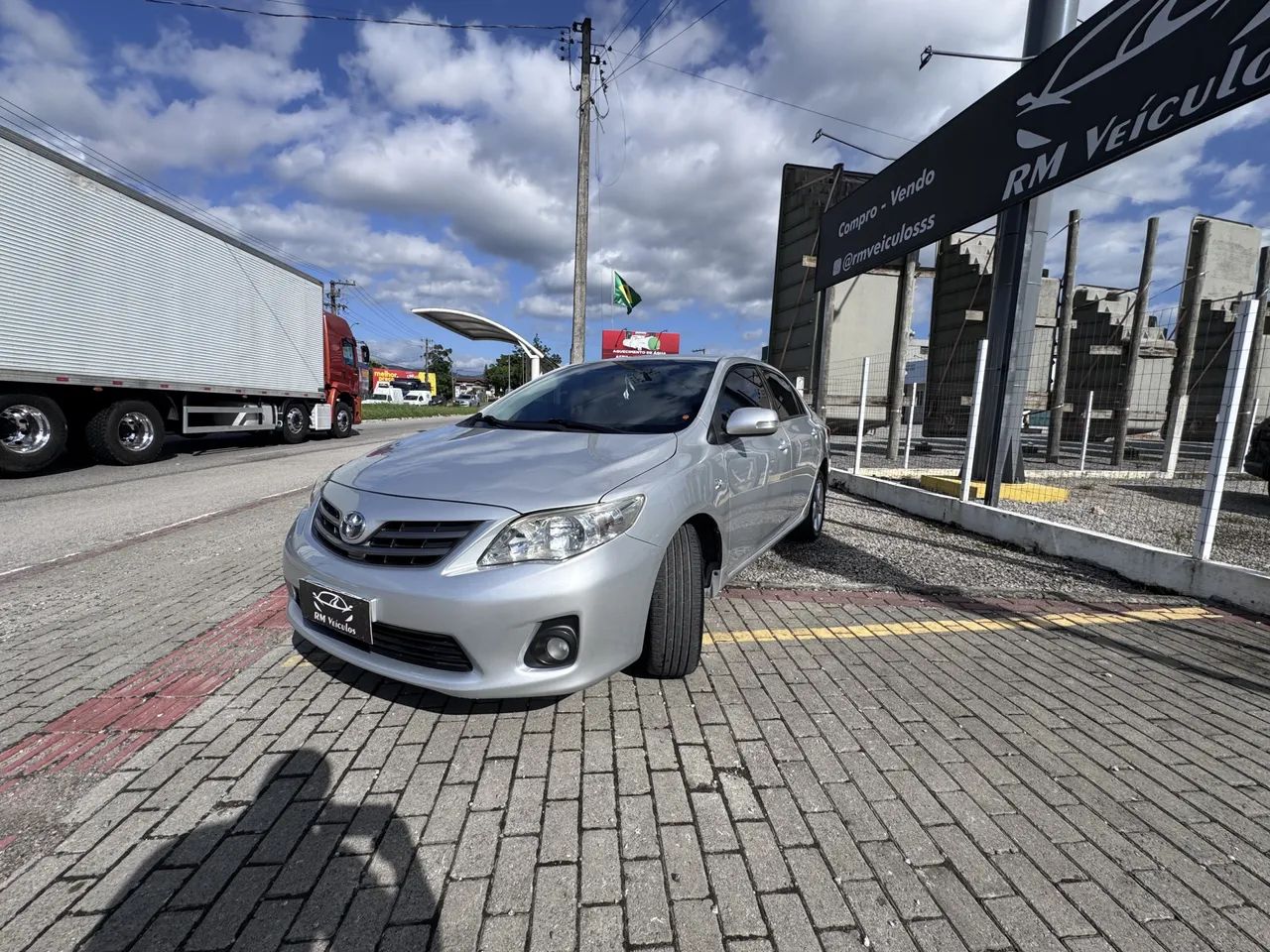 Toyota Corolla XEI 2.0 Flex 16V Aut. 2012 - Foto 2
