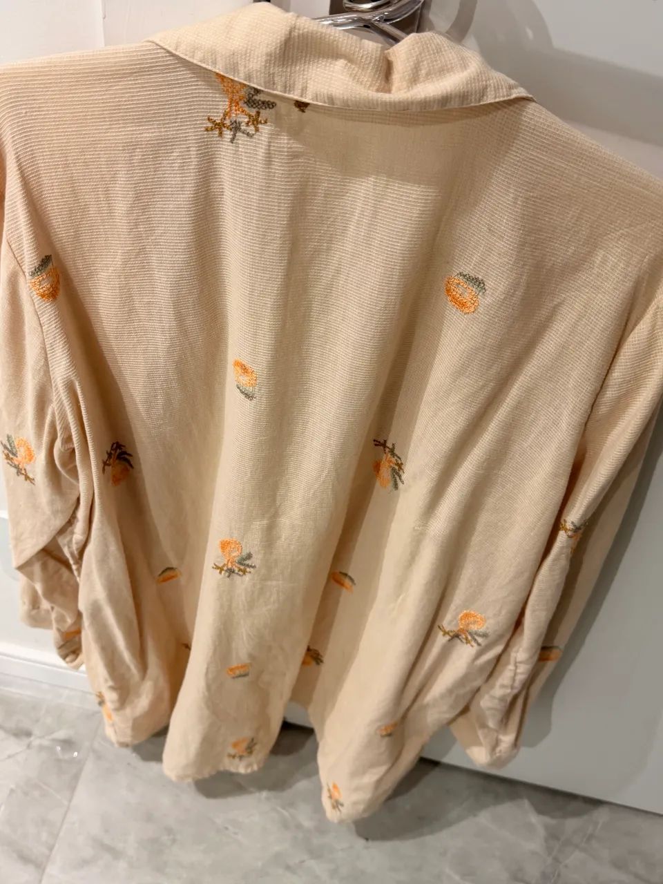 Camisa novíssima bordada  - Foto 3