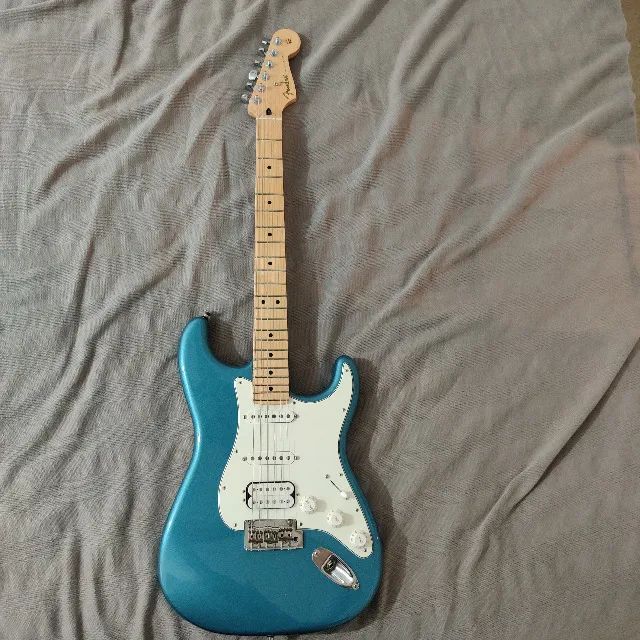 Guitarra Fender Stratocaster Player