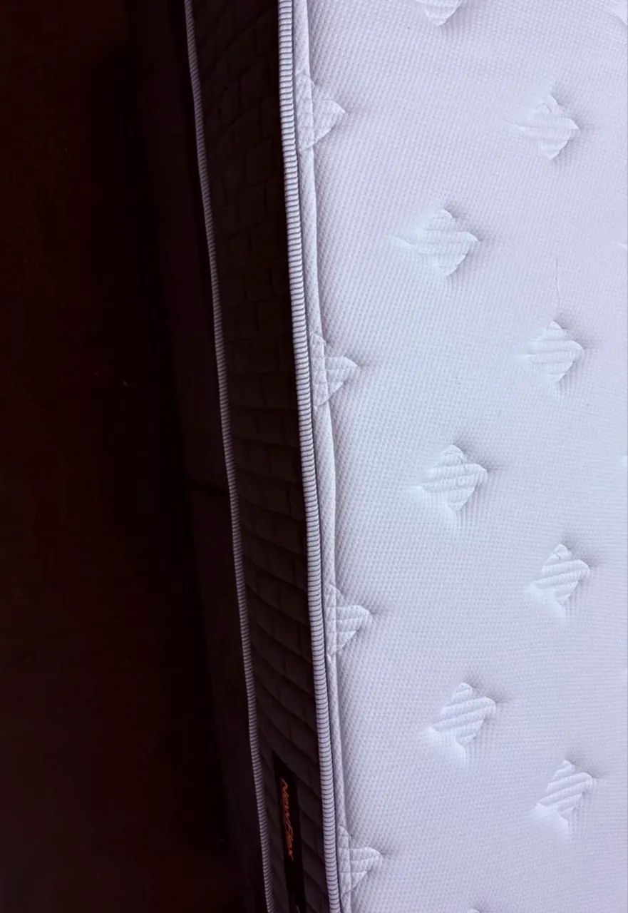Cama queen size