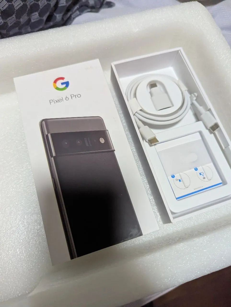 Celular Google Pixel 6 pro 128gb stormy Black com detalhe