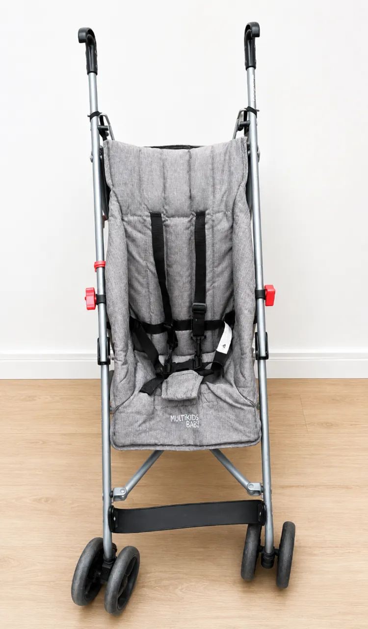 Carrinho de bebê - 15 Kg