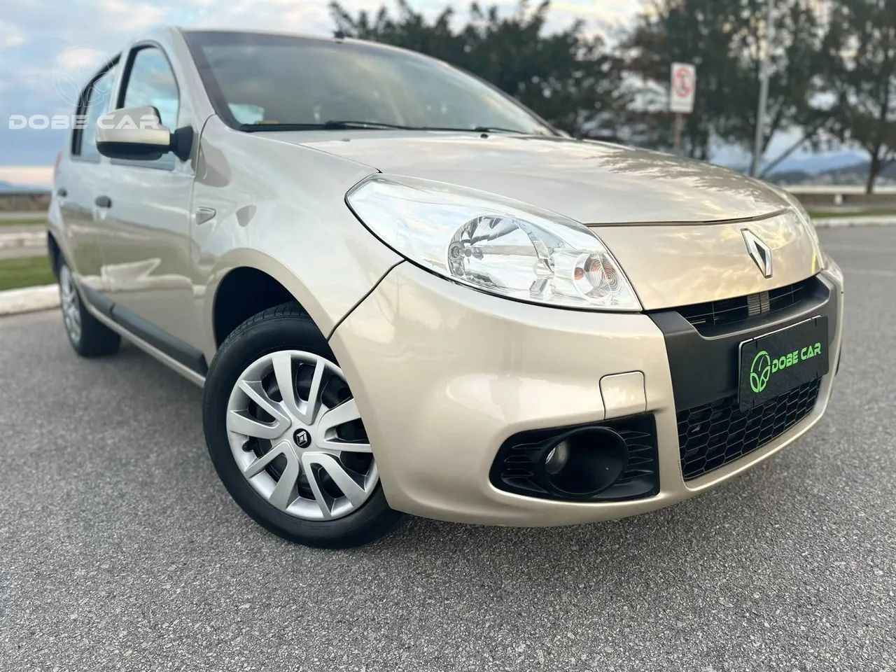 Renault Sandero Expression Hi-flex 1.6 8V 5P 2012 - Foto 4