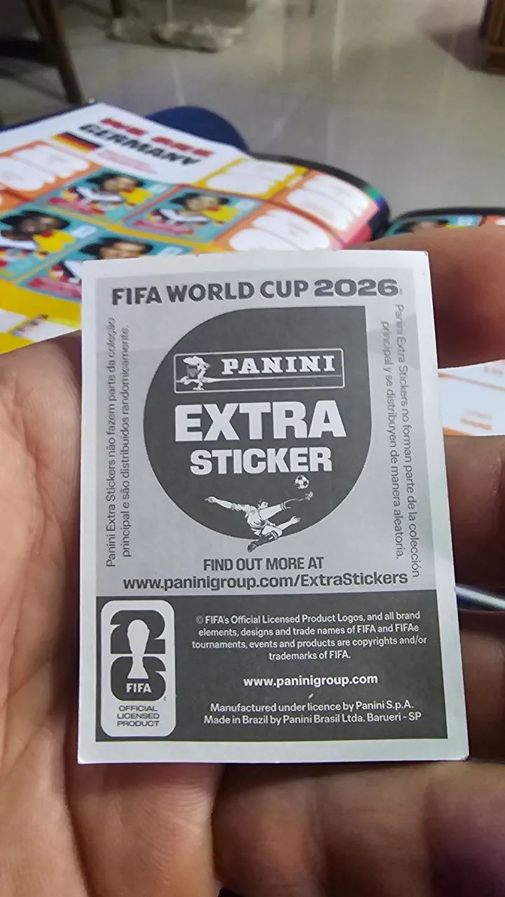 figurinha extra prateada do jogador alemão Florian Wirtz - Foto 2
