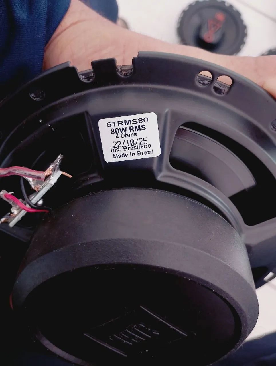JBL 6 polegadas 80 RMS semi novo filé  - Foto 2