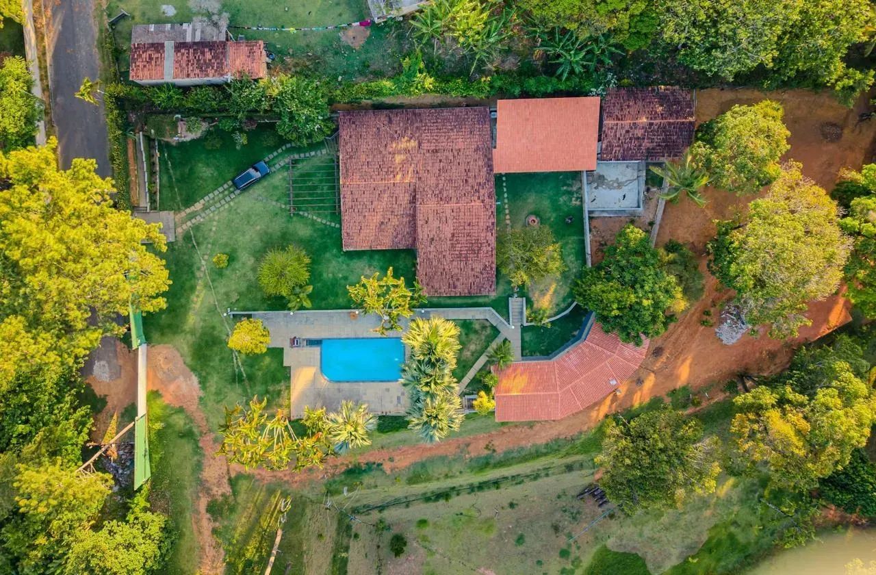 Sitio com 15.000 m² e 6 suítes - Guarapari - ES - Foto 2