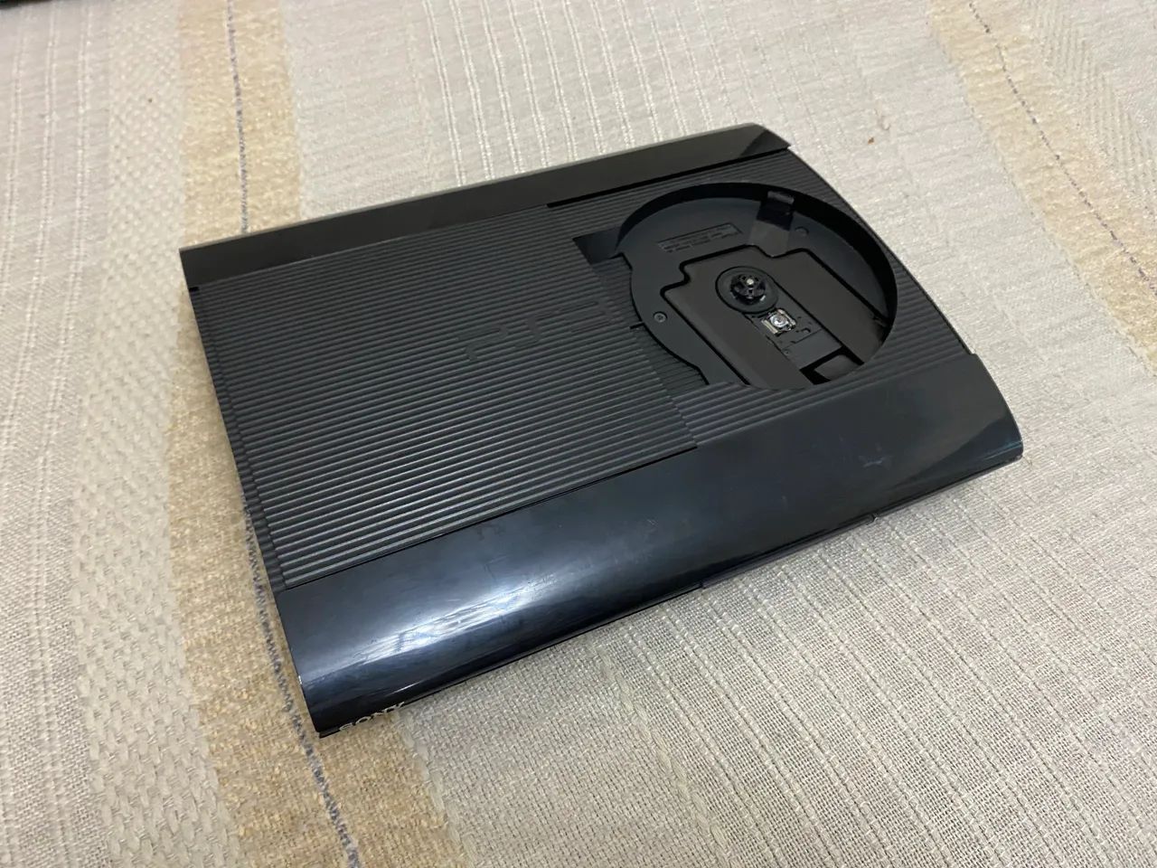 PlayStation 3 (ps3) super slim - Foto 4
