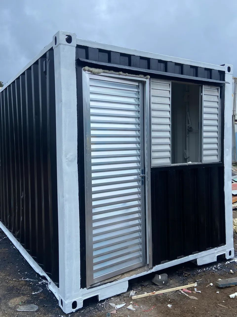 CONTAINER ESCRITÓRIO COM WC - 6 M - Foto 2