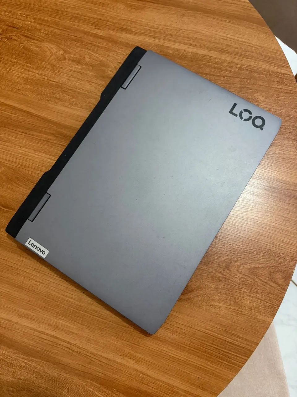 Notebook Gamer Lenovo LOQ 15IRH8 - Foto 2