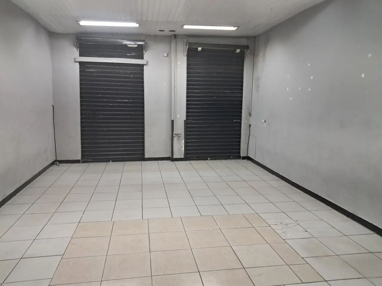 Loja de frente para avenida democráticos  - Foto 5