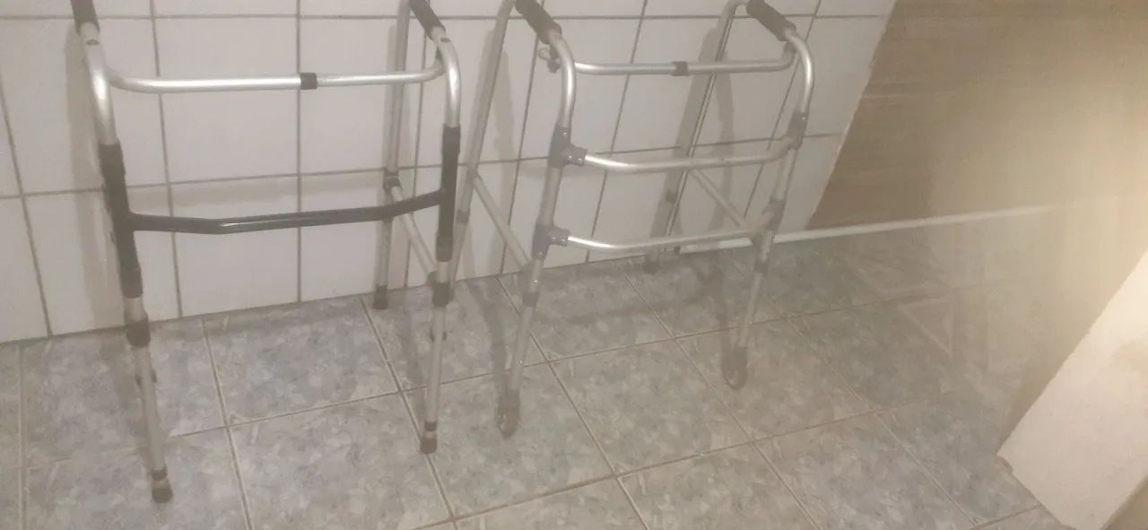 2 andadores para idosos - Foto 2