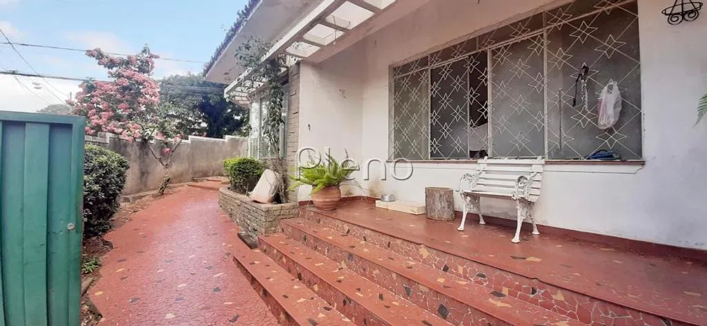 Casa à venda em Campinas, Jardim Guanabara, com 3 quartos, com 240 m²