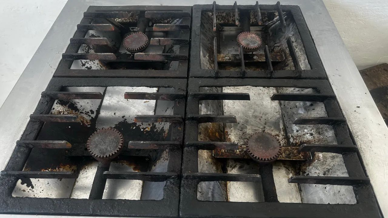 Fogão industrial de inox 4 bocas  - Foto 2