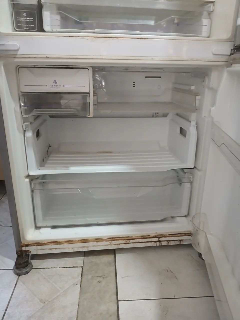 Geladeira com defeito  - Foto 3