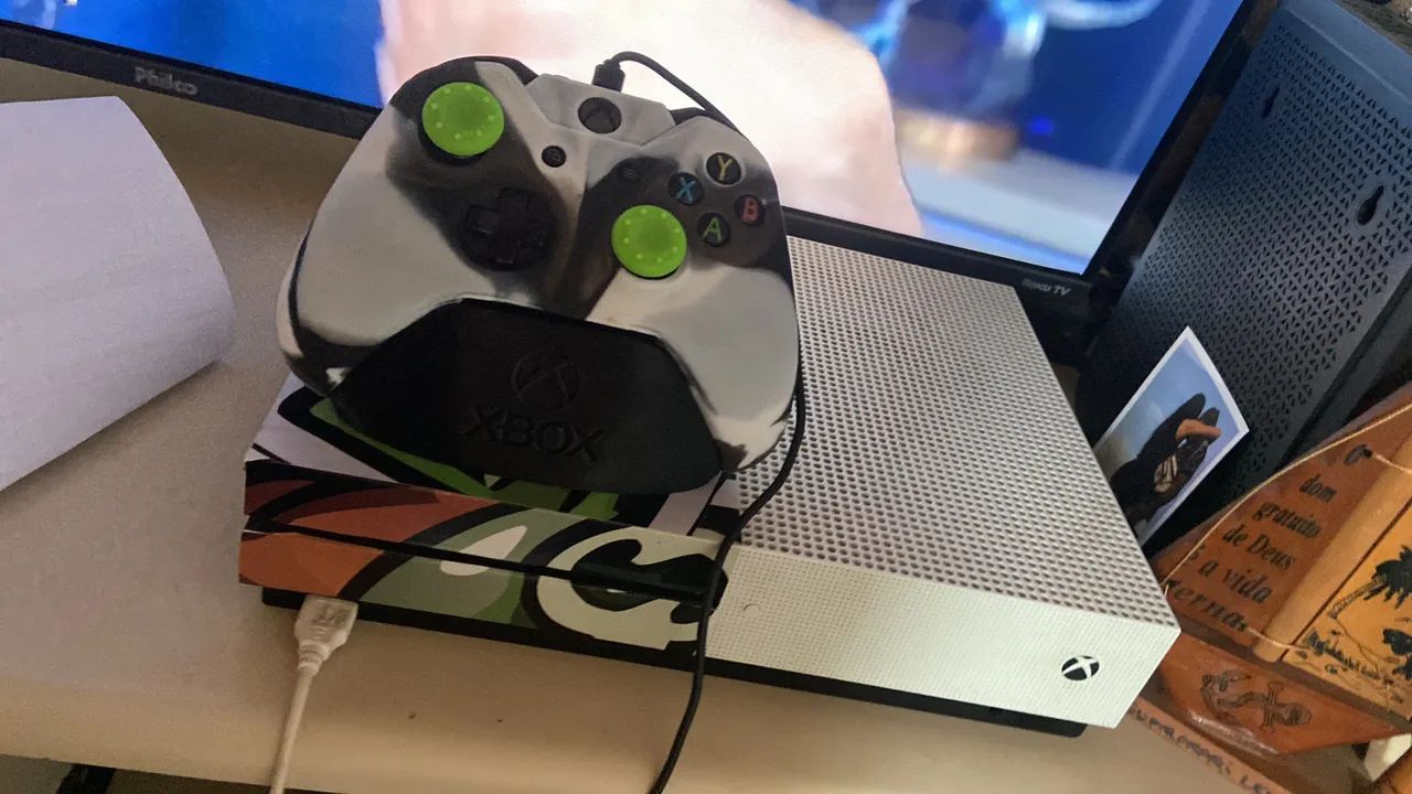 Xbox one S 1Tb - Foto 2