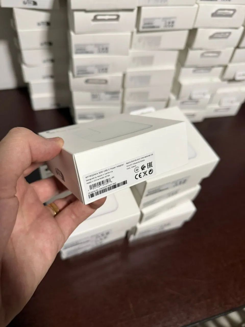 10 Unidades fonte Apple original 30w Macbook e iPhone - Foto 3