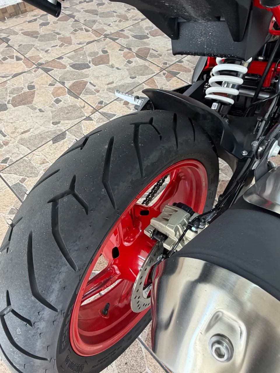 G310 R - Foto 4