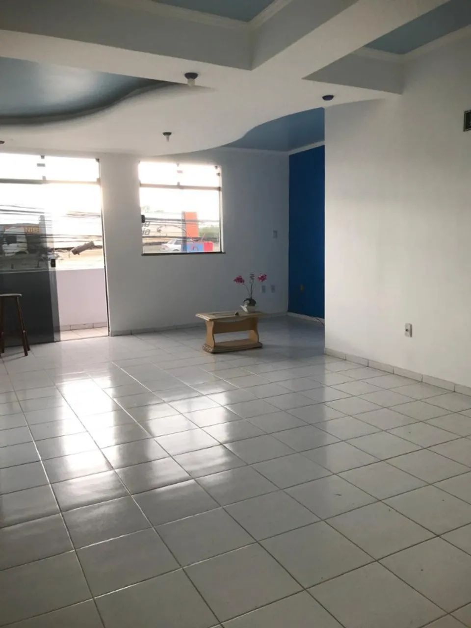 Excelente Imóvel Comercial com Garagem e Amplo Espaço