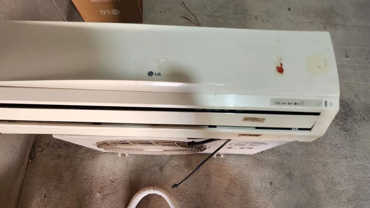 AR CONDICIONADO LG 9000 