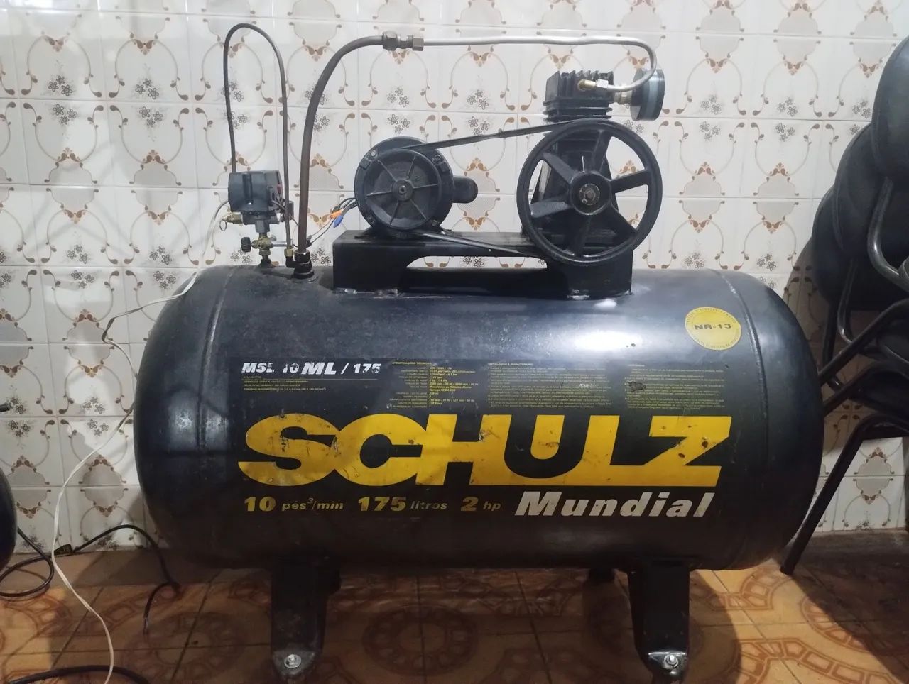 Compressor Schulz Mundial 175l, uso profissional  - Foto 4
