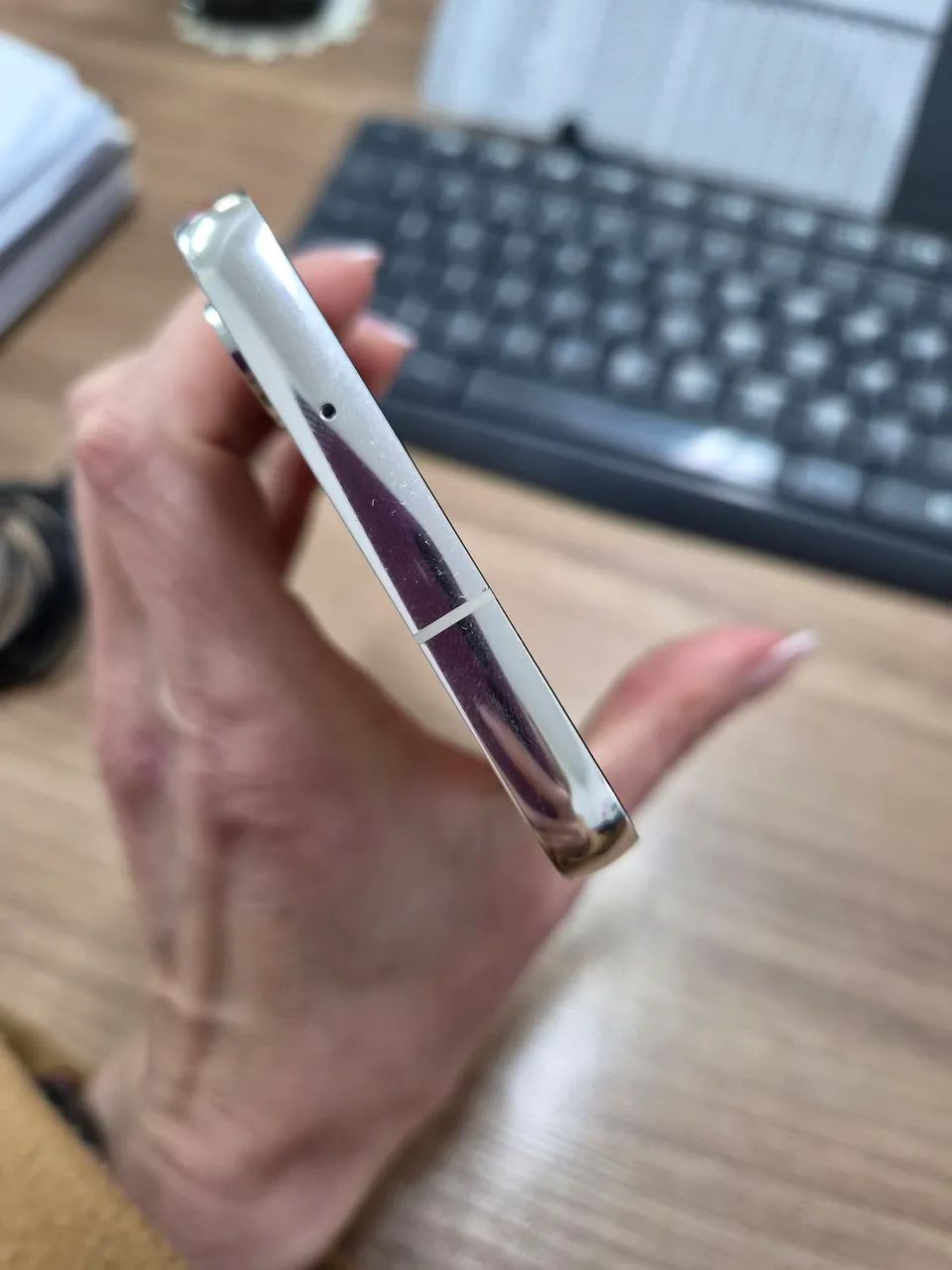 Vendo celular usado em ótimo estado Samsung S23 - Foto 5