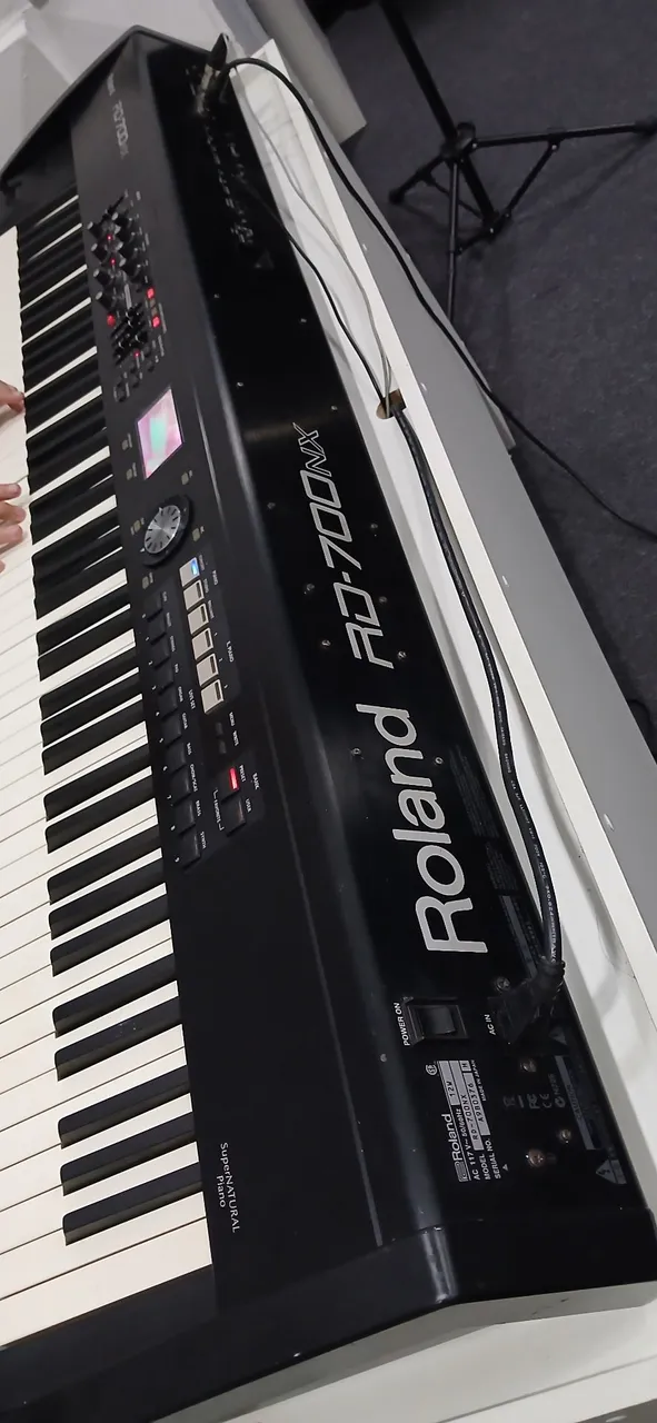 Roland RD-700NX - Instrumentos musicais - Itaquera, São Paulo
