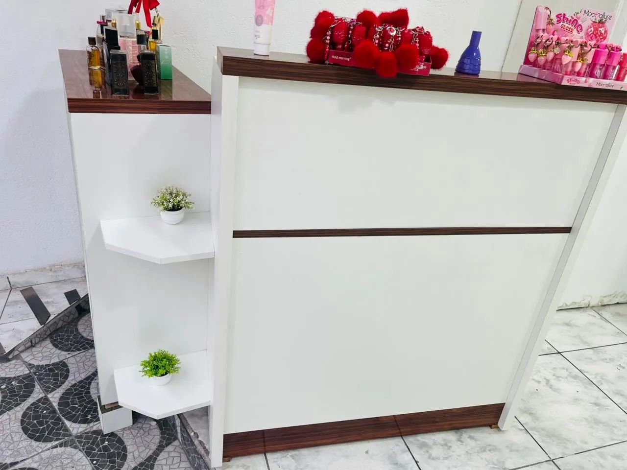 Bancada e recepção para barbeiro  - Foto 4