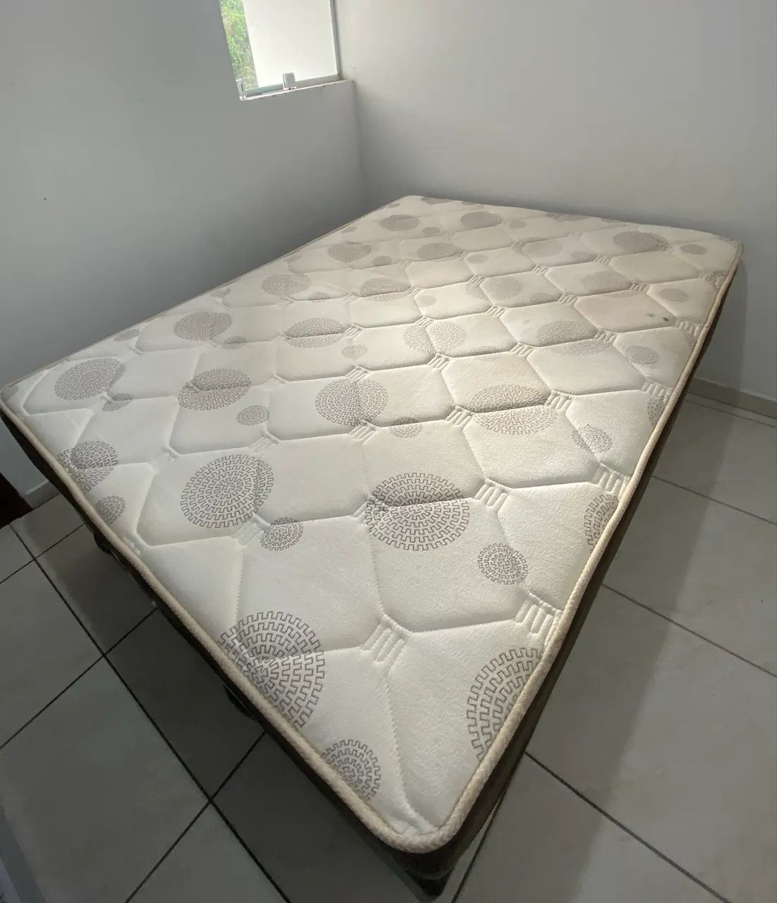 Cama box casal (Baú+ colchão) - Foto 2