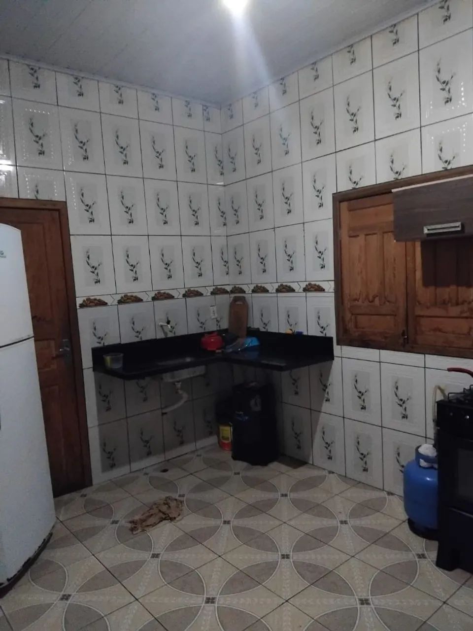 Vendo ou troco essa casa  - Foto 4