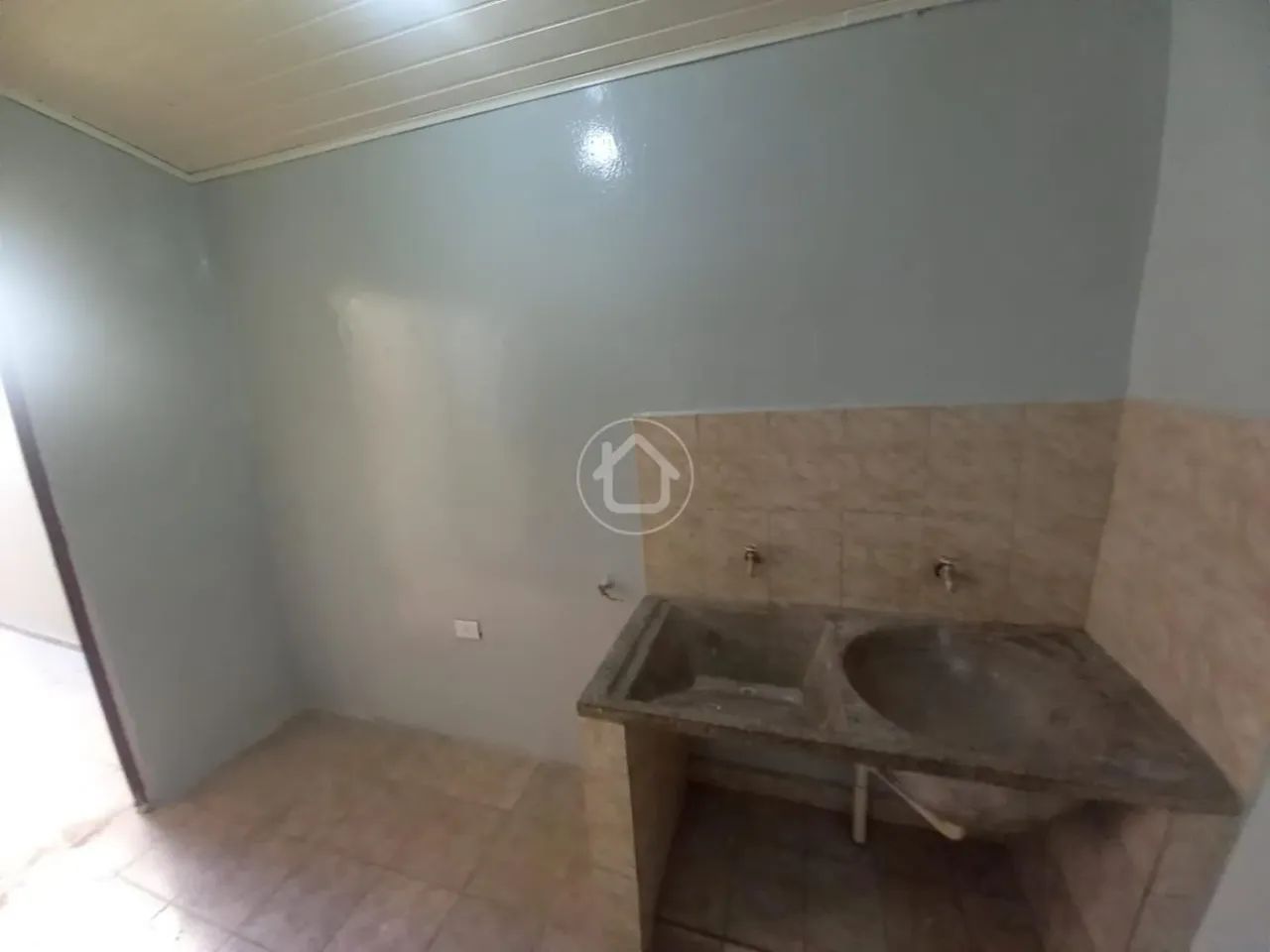 CASA 2 QUARTOS SENDO 1 SUÍTE NO BAIRRO UNIÃO - Foto 4