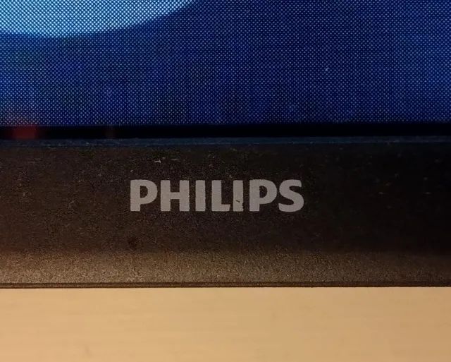 Philips Smart TV 50" UHD 4k LED - Foto 2