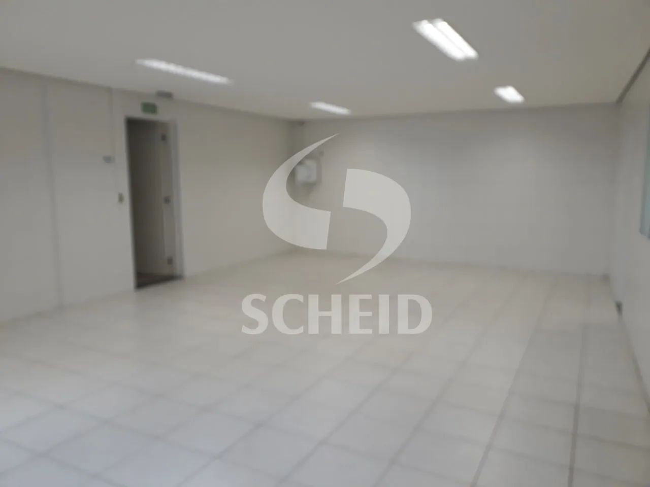 Galpão com 1000m2 com renda em ótima localização no Cambuci - Foto 2