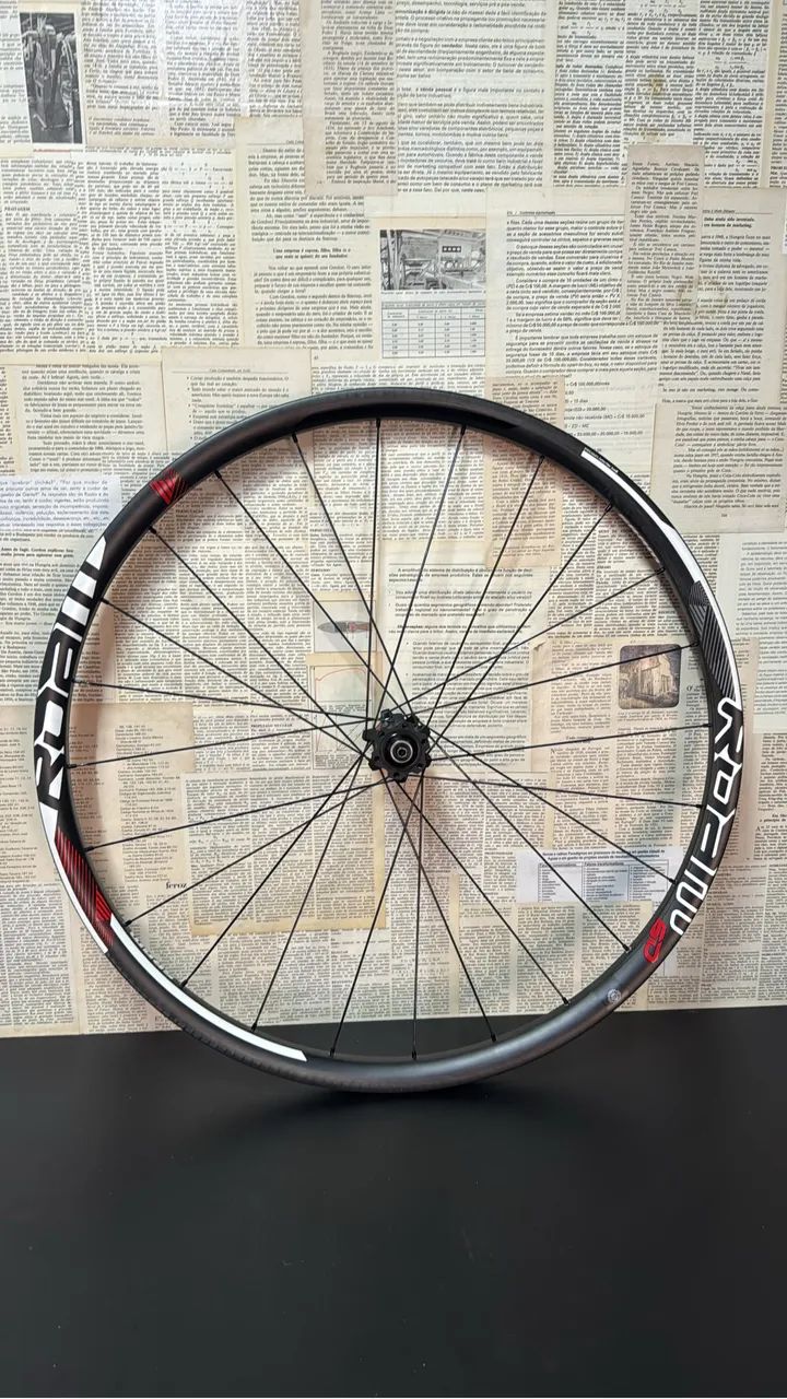 Roda carbono Mtb dianteira eixo blocagem