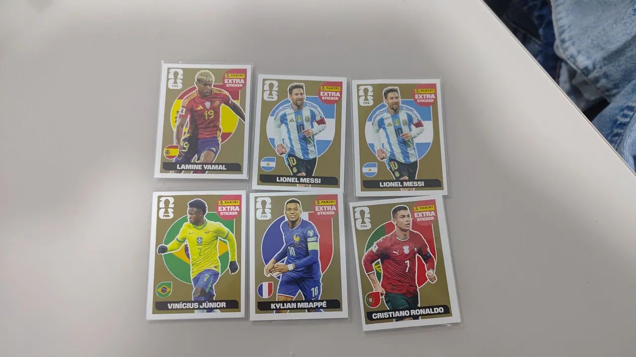 Kit 20 figurinhas extra legendes 2026 ouro da panini - Foto 2