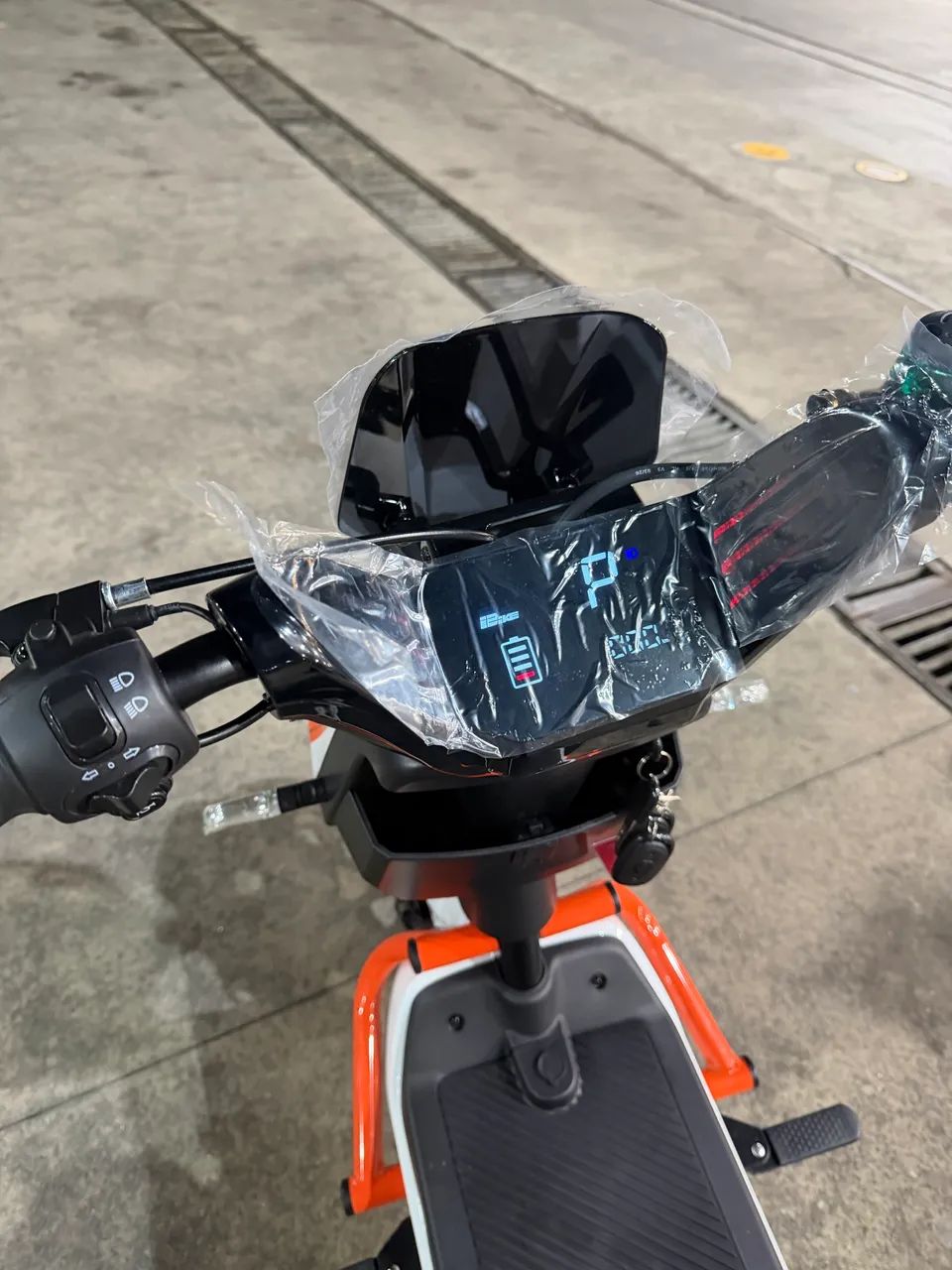 Moto elétrica 1000w som Bluetooth  - Foto 4