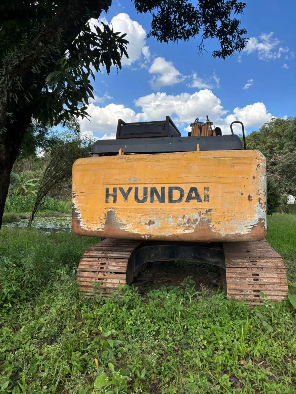 Escavadeira hidráulica à venda 15 toneladas 