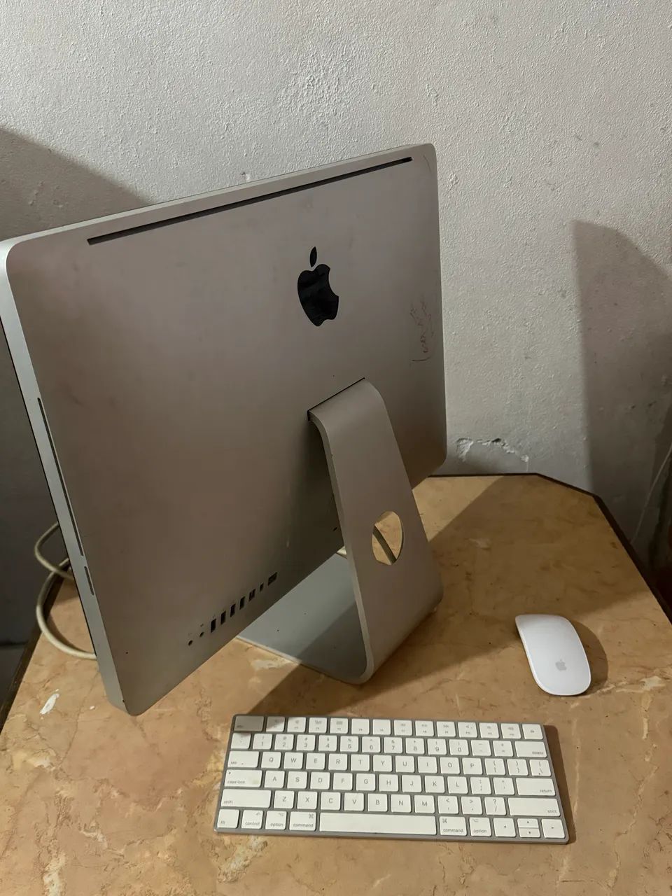 iMac Apple 21,5? - R$ 700 | Vendo no estado, com defeito - Foto 4