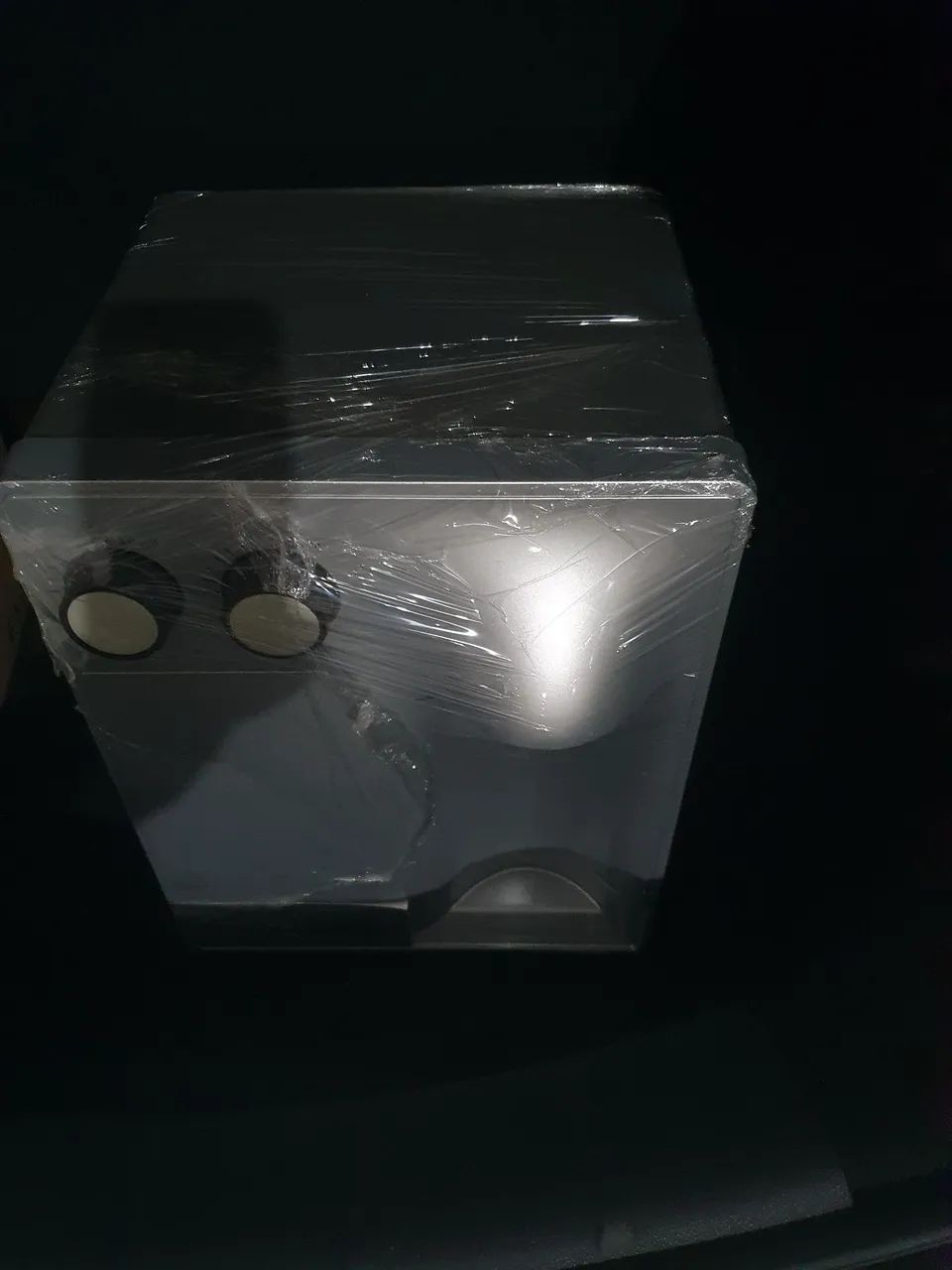 Purificador de água everest star e Furadeira Black Decker. 