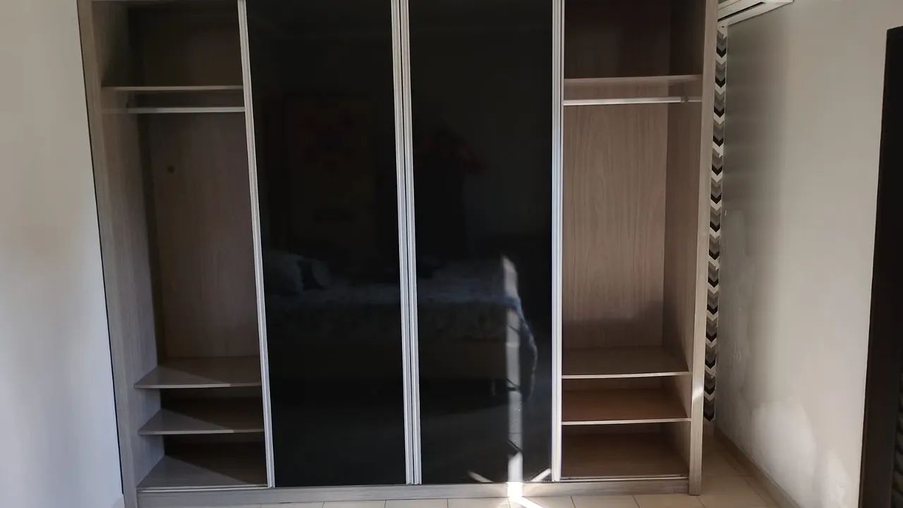 Guarda roupa GRANDE  - Foto 4