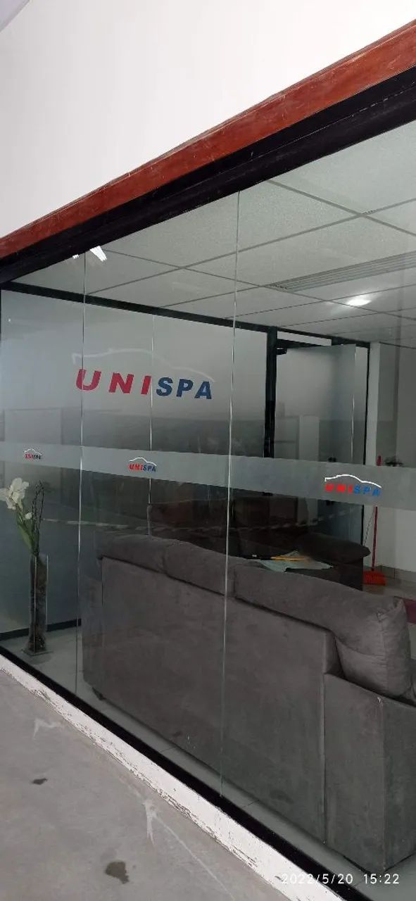 Aplicação de adesivo jateado e insulfilm - Foto 5