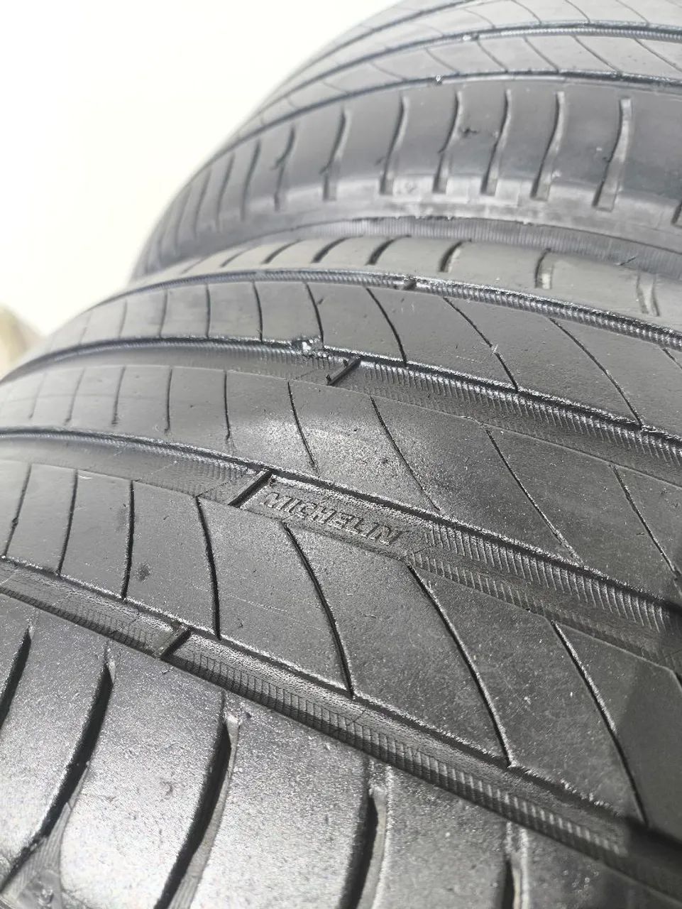 Par pneus Michelin Primacy 225/45 R17  meia vida. Sem remendos. - Foto 4