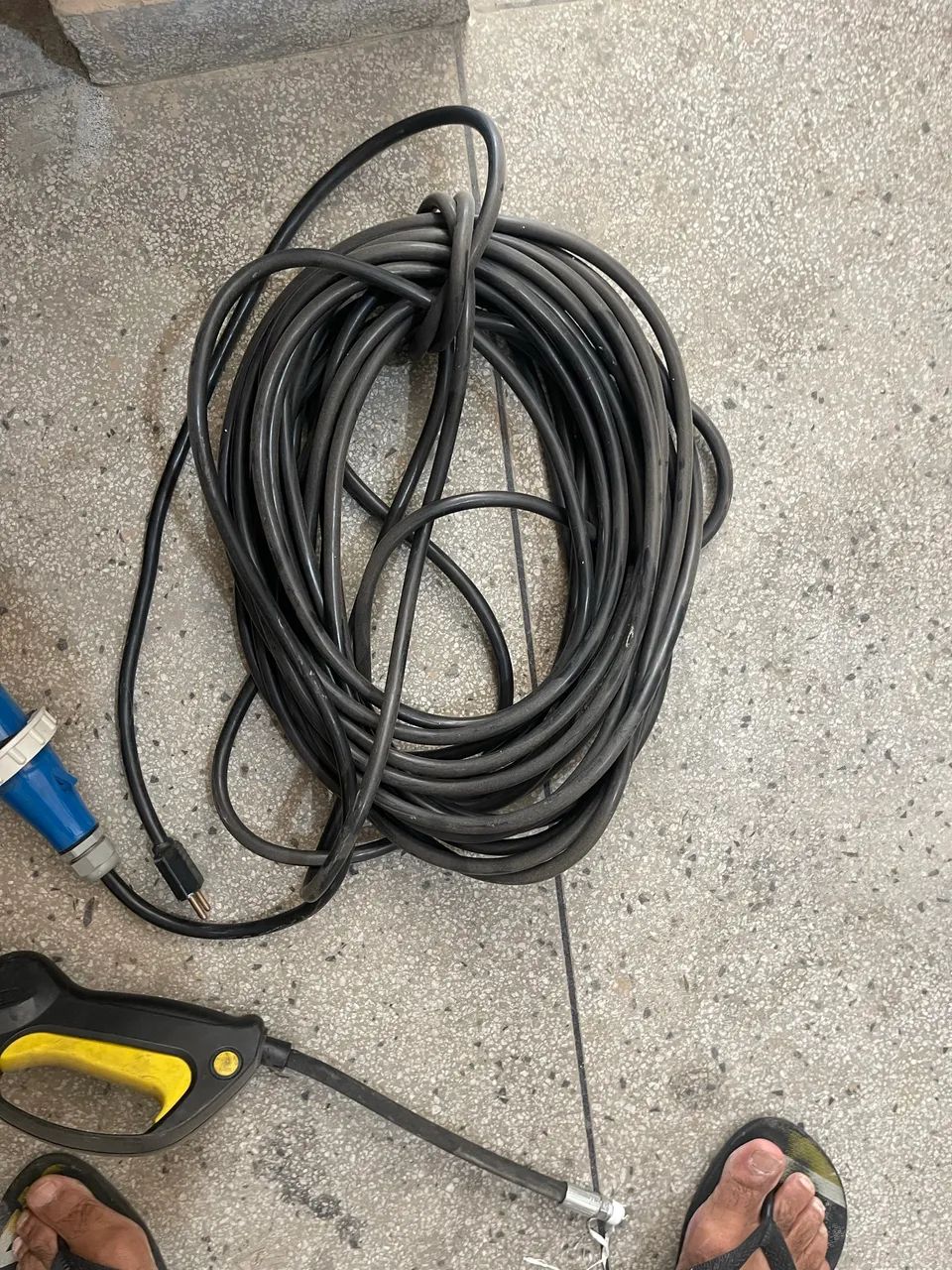 LAVADORA ALTA PRESSÃO + ASPIRADOR DE PÓ  - Foto 5