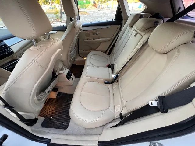 BMW 220ITourer Active Flex 2.0 TB Aut. 2016 - Foto 5