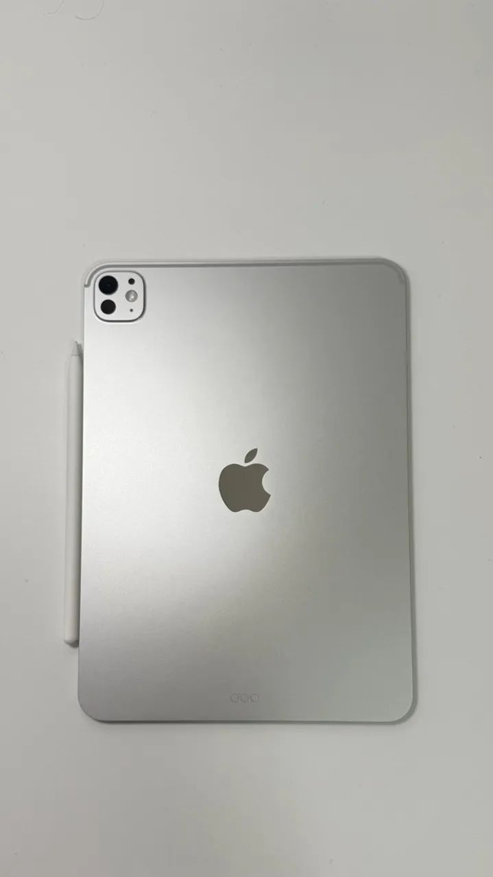 iPad Pro M5 11 polegadas 256 GB - Prateado + Apple Pencil Pro + Smart Folio - Branco - Foto 4